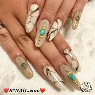 ネイル R*NAIL .comのネイルデザイン