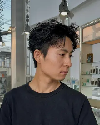 メンズ メンズパーマ特化 似合わせカット渡邊のヘアスタイル