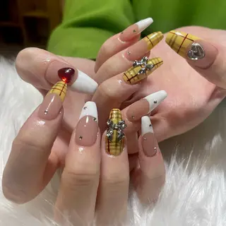 ネイル neige Kouzukiのネイルデザイン