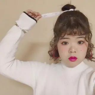 ミディアム カラー パーマ ヘアアレンジ 藤井 菜緒のヘアスタイル