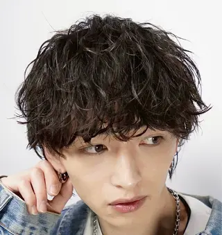 ミディアム パーマ メンズ かずき 💈毛流れ💈のヘアスタイル