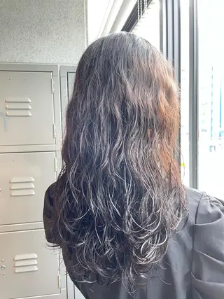 ロング qulim所属・qulim【クリム】 /ハイトーン/海音のヘアスタイル