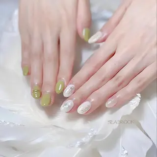 ネイル 鈴木 奈穂子のネイルデザイン