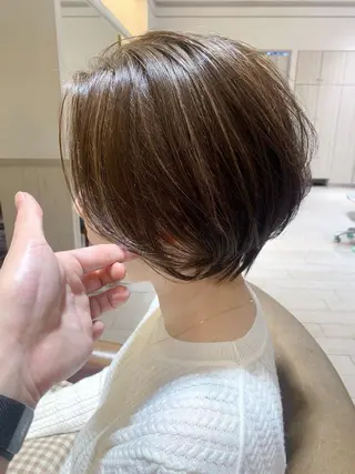 ミディアム カラー シャドールーツ美容師 篠原康太のヘアスタイル