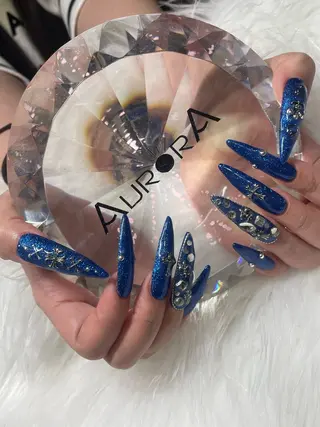 ネイル オーロラ所属・YUI nailのネイルデザイン