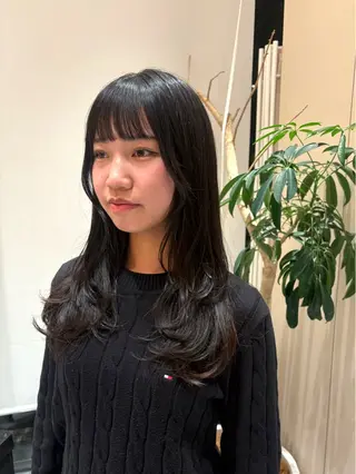 ロング 風香🪼レイヤー /透明感カラーのヘアスタイル
