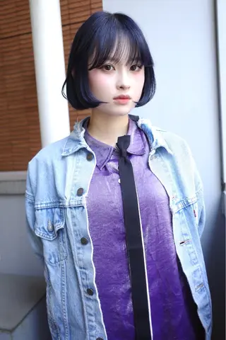 ショート カラー SALOWIN所属・ブリーチ🔑 ボブ✨レイヤーのヘアスタイル