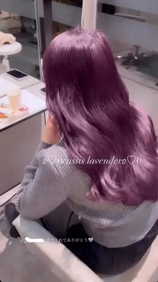 ロング yui/透明感カラー /コテ巻き風パーマのヘアスタイル