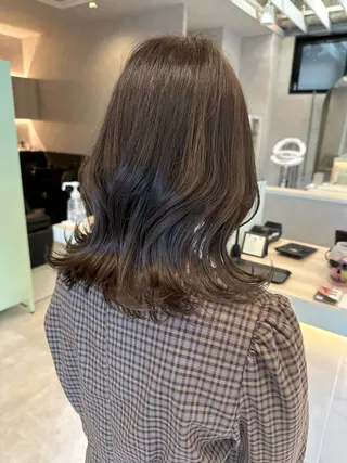 ミディアム カラー 韓国ヘア🦢🖤 Sayumiのヘアスタイル