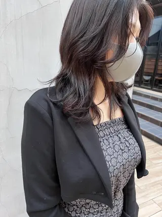 ミディアム ally hairsalon所属・Emi .のヘアスタイル