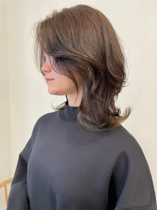 ミディアム カラー pole所属・【pole】 minaのヘアスタイル