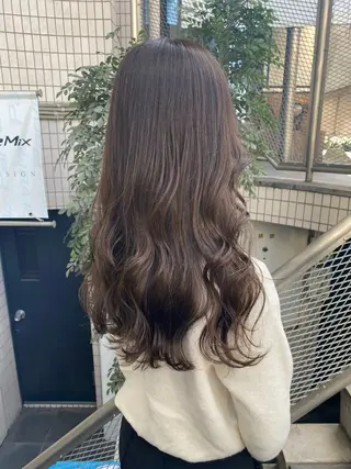 ロング カラー ParveMix 岡本えりかのヘアスタイル