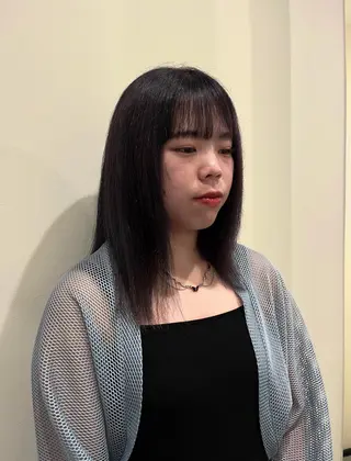 セミロング カラー 山本 彩香のヘアスタイル