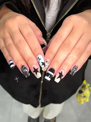 ネイル Cleo 名古屋駅店 🖤Seraのネイルデザイン