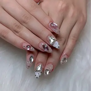 ネイル Laula🤍 ayakaのネイルデザイン