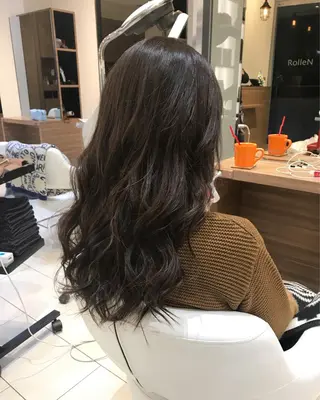 セミロング カラー 🌈プルエクステ& ハイトーン🌈関飛鳥のヘアスタイル