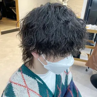 パーマ メンズ 🤎ベージュカラー 🐶メンズパーマの眉毛・アイブロウイメージ