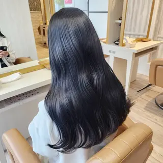ロング カラー 艶髪✖️透明感/ 暗髪🩶/AOIのヘアスタイル