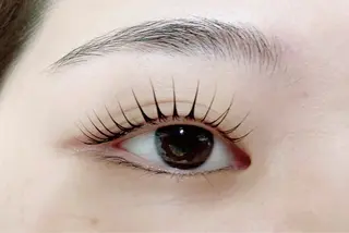 マツエク・マツパ fan.germe 副店長MIYABIのマツエク・マツパデザイン