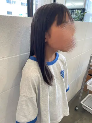 セミロング キッズ サイトウ アヤナのヘアスタイル