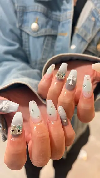 ネイル 🤎Two ERI🤎のネイルデザイン