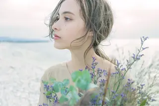 ロング カラー ヘアアレンジ luve heart's AndBe ibaraki所属・ラブハーツアンドビー 茨木の眉毛・アイブロウイメージ