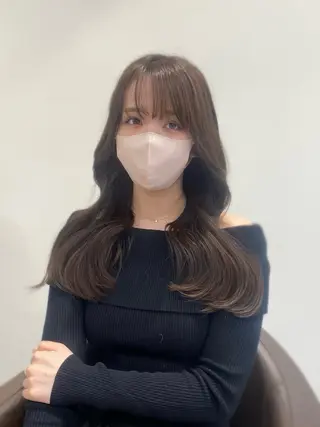 セミロング カラー 岡山 愛のヘアスタイル