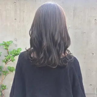 セミロング カラー 柔らかいcolor 🌿harukaのヘアスタイル