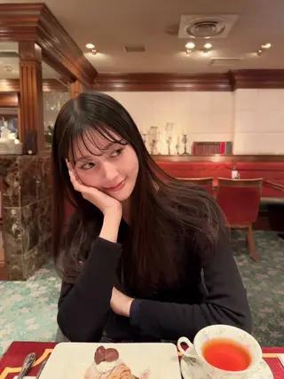 ロング カラー 莉乃/縮毛矯正/髪質 改善/艶カラーのヘアスタイル