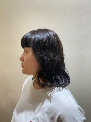 ミディアム C-LOOP UNITED ATELIER所属・阿南 結実のヘアスタイル