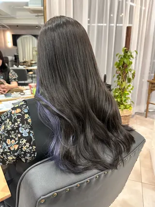 ロング カラー 三澤 優音のヘアスタイル