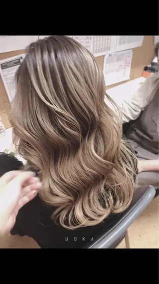ロング ヘアアレンジ 福見 美保のヘアスタイル