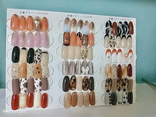 ネイル SYR所属・SYR nail salonのネイルデザイン