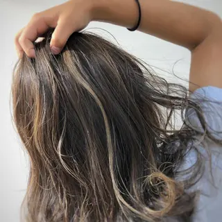 ミディアム ノアヘアデザイン町田店所属・ショートヘア特化 mayaのヘアスタイル