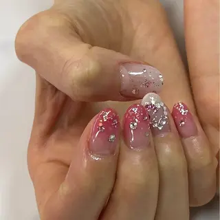 ネイル アトリエ　ミモザ所属・いまむら あかりのネイルデザイン