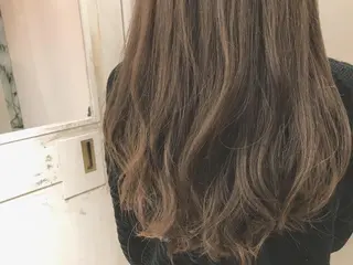 セミロング カラー BRICK所属・［BRICK］Yui ナチュラル系の極みのヘアスタイル