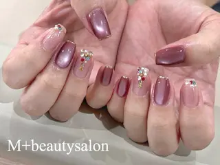 ネイル M+  Beauty Salonのネイルデザイン