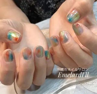 ネイル 沖縄市ネイルサロン エメラルドアイルのネイルデザイン