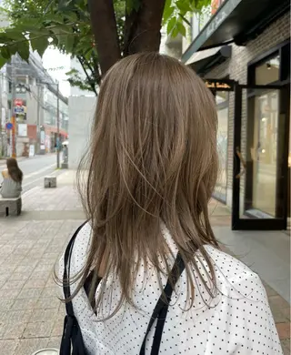 セミロング カラー 野田 カレンのヘアスタイル