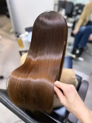 ロング shinka　omotesando所属・ブリーチ縮毛矯正 /髪質改善/タイチのヘアスタイル