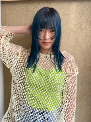 ミディアム musiiik saya/今泉のヘアスタイル