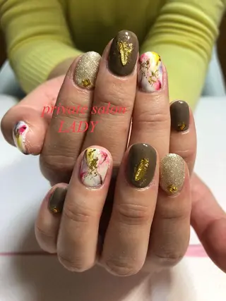 ネイル 桜田 麻菜のネイルデザイン