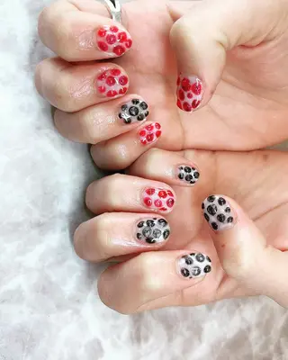 ネイル noix nail &eyeのネイルデザイン