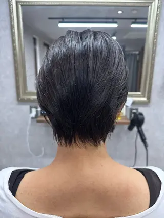 ショート カラー Lien 深井店のヘアスタイル