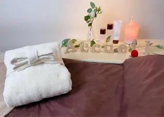 学生ニキビ改善🍀 優しい肌質改善のエステ・リラクイメージ