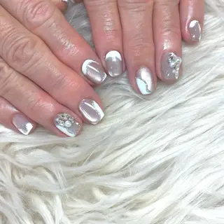 ネイル Nailsalon Merci所属・Merci momoのネイルデザイン