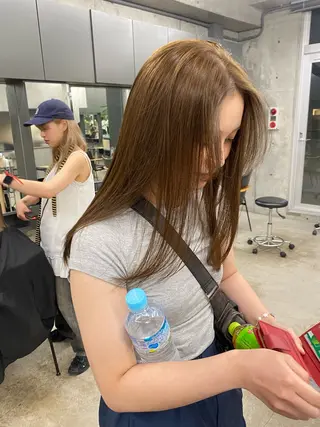 セミロング カラー 村田 りょうやのヘアスタイル