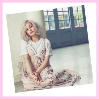 ミディアム (スタイリスト)牧 好美のヘアスタイル