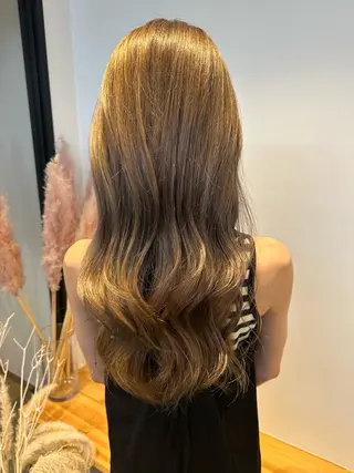 ロング カラー yuika .のヘアスタイル