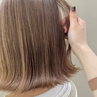 ショート カラー ベージュ/アレンジ /横浜/杉本千夏のヘアスタイル